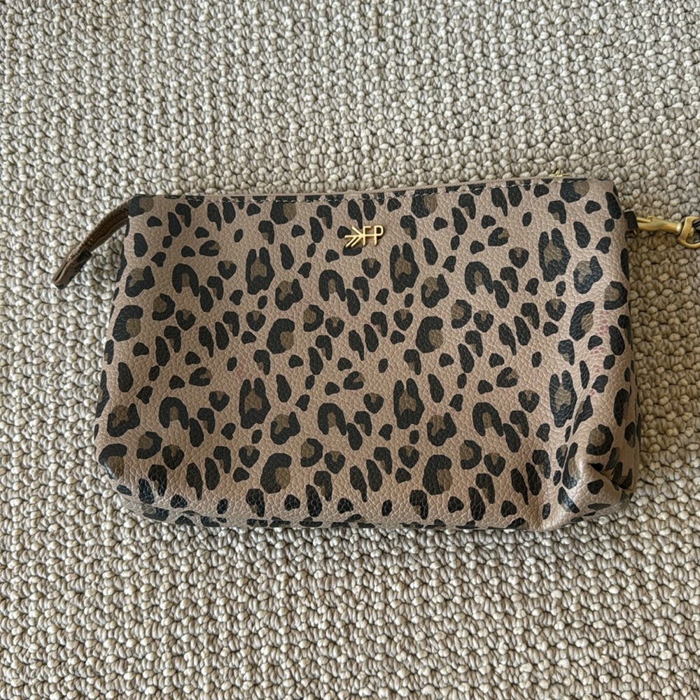 Freshly Picked - Clutch - leopard print